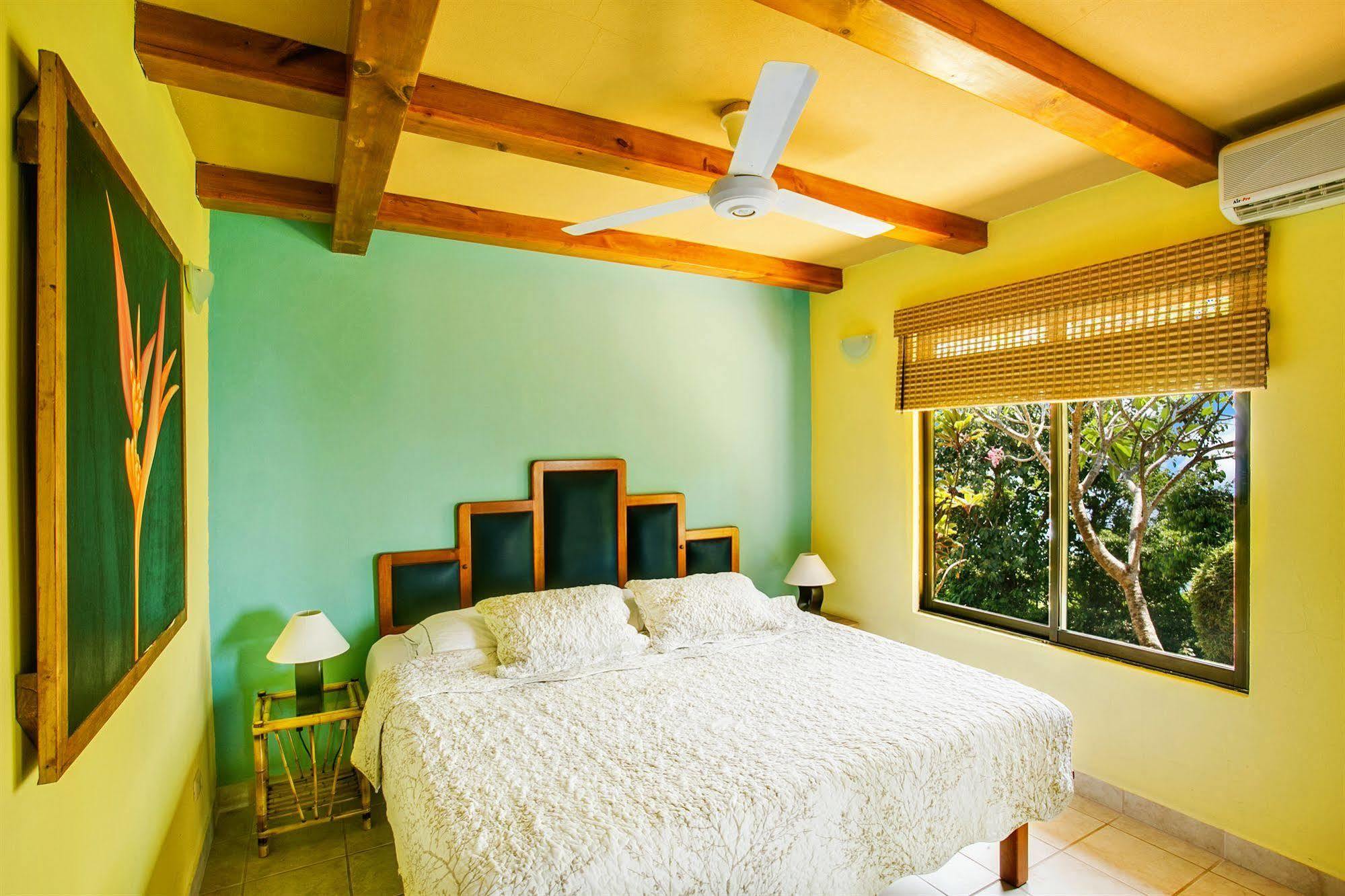 Villas Alturas 多米尼克 外观 照片
