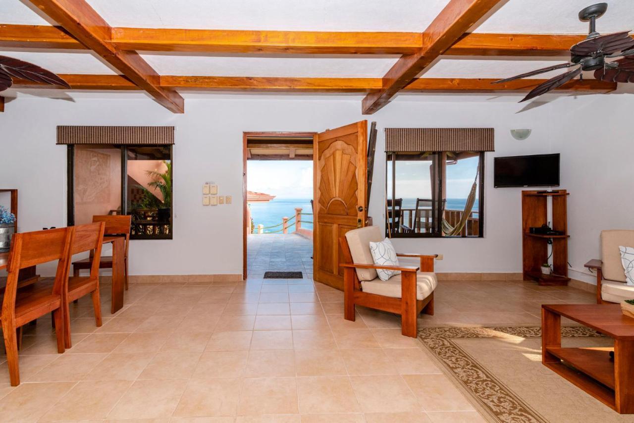 Villas Alturas 多米尼克 外观 照片